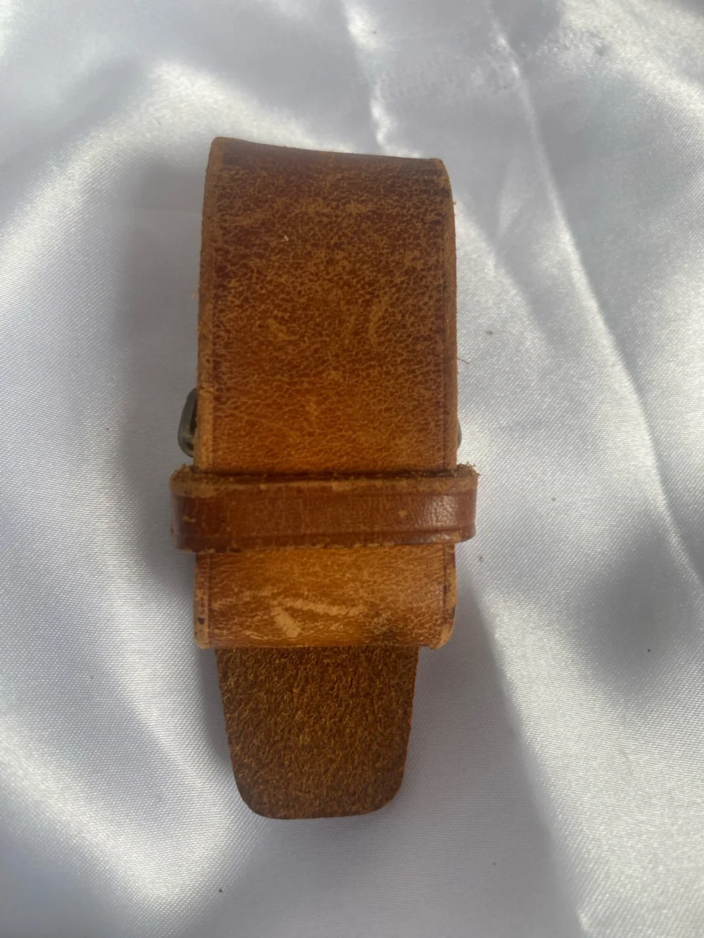 Louis Vuitton Vachetta Leather Strap Connector • Brown • Relacement Accessory